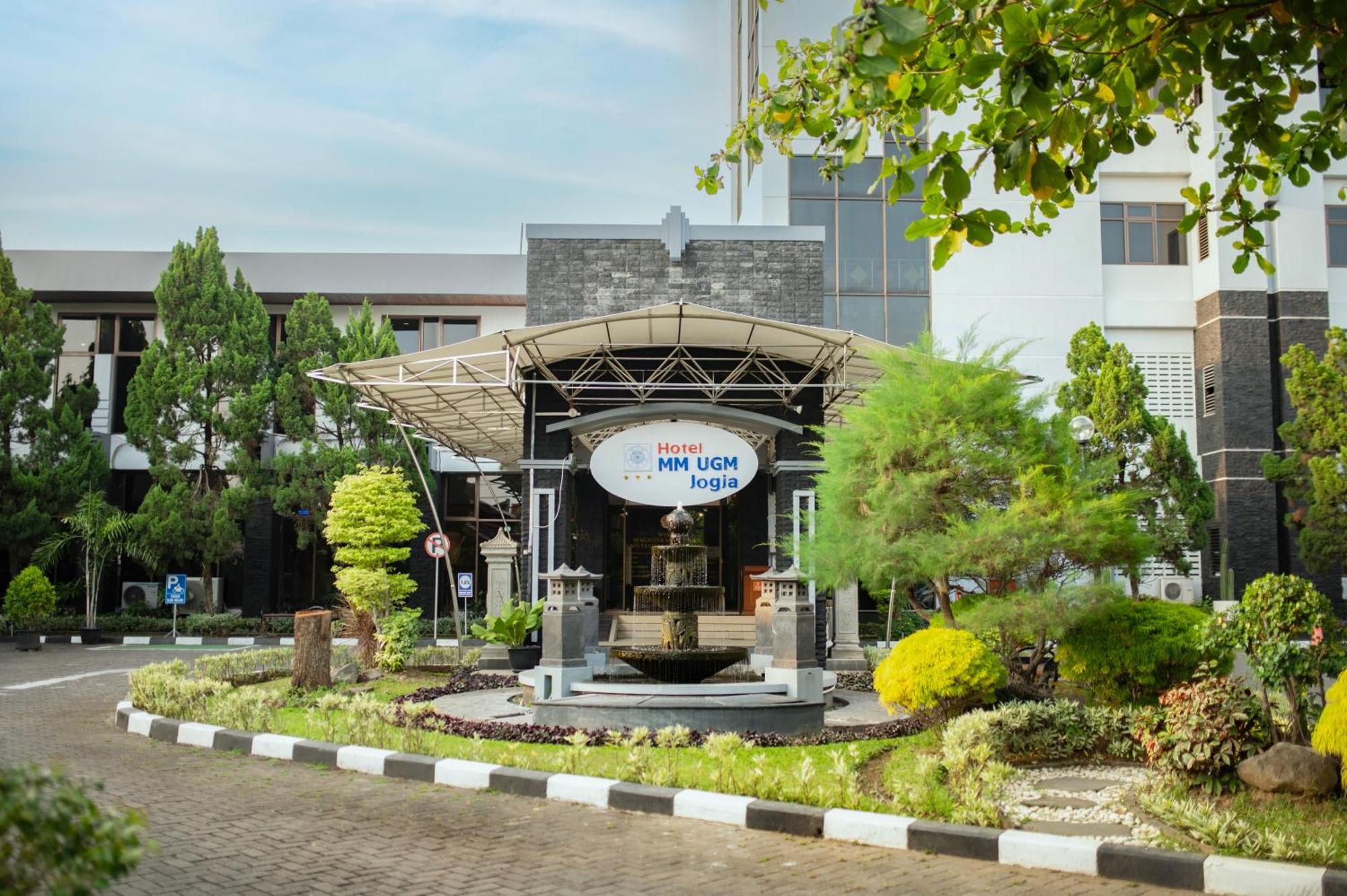 Mmugm Hotel Pakualaman Exterior foto